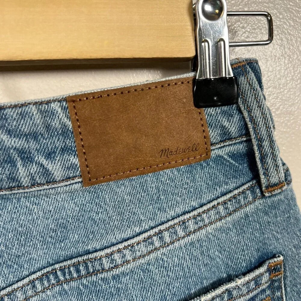 Madewell Curvy Perfect Vintage Jean Size 25 Petite Liland Light Wash Distressed - Picture 10 of 13